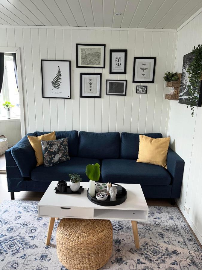 Light Home Apartment Alesund With Free Parking Екстериор снимка